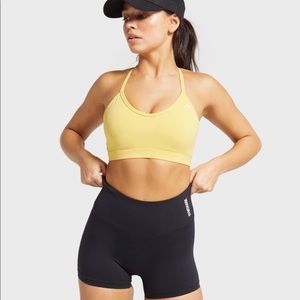 Gymshark V-neck Training Sportd Bra *Yellow*